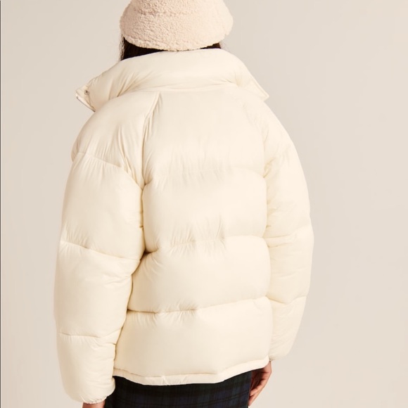 NWT A&F Off-white Utility Puffer - Picture 7 of 7